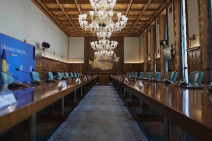 guvernul isi angajeaza astazi raspunderea pe 5 proiecte din pachetul 2 cu masuri ale saraciei 68b541f1ea3f5