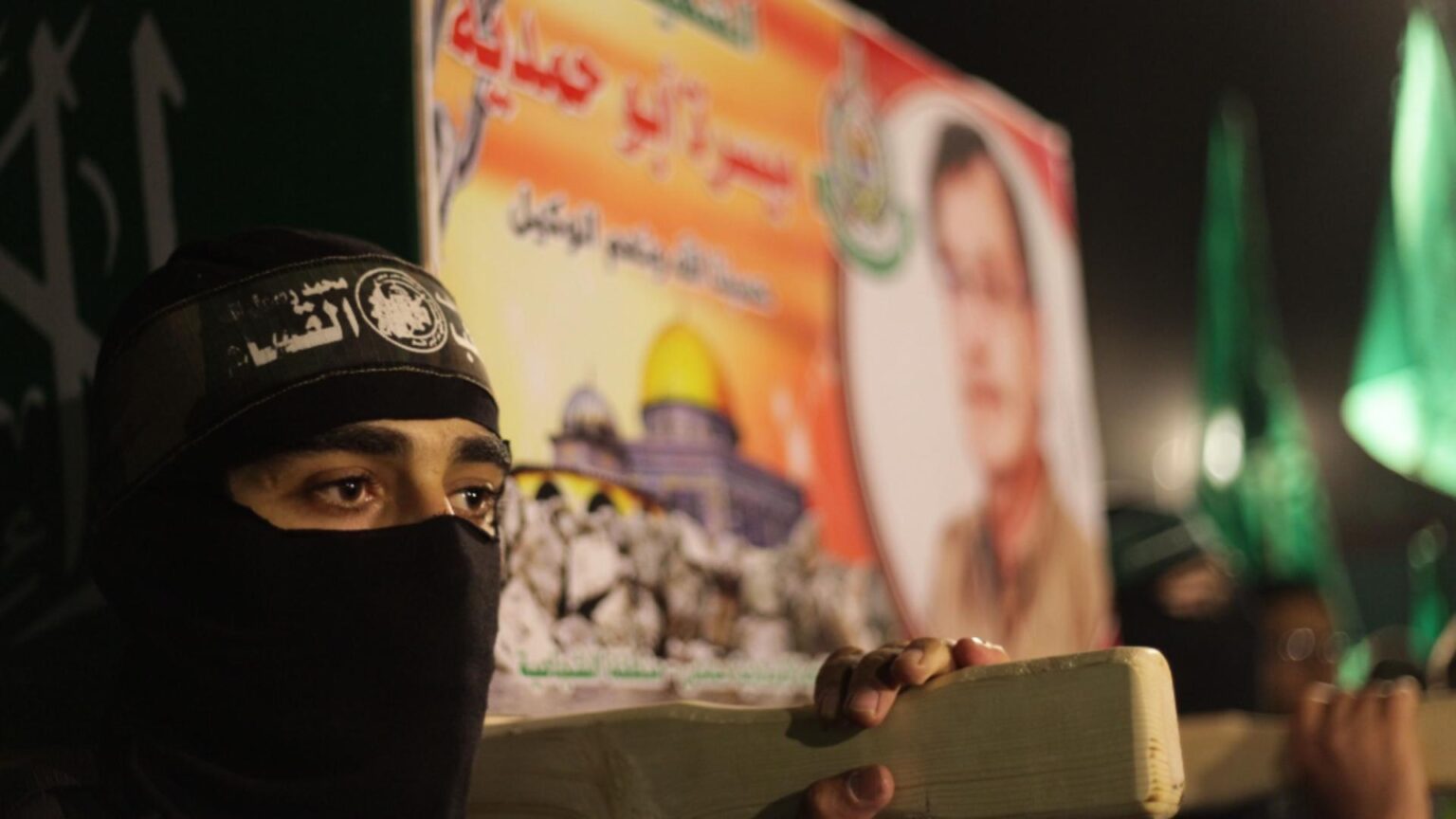 hamas a publicat o fotografie de adio cu 47 de prizonieri israelieni 68cf0ae660f65