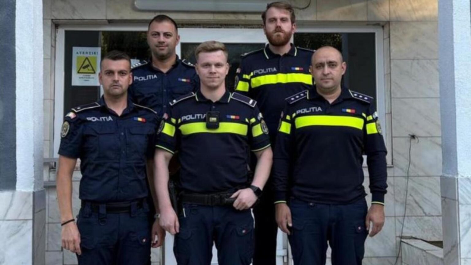 inca un caz de agresiune asupra femeilor o tanara de 35 de ani a fost sechestrata si lovita de un individ colega victimei a sunat la 112 68d2e5bb5a7b5