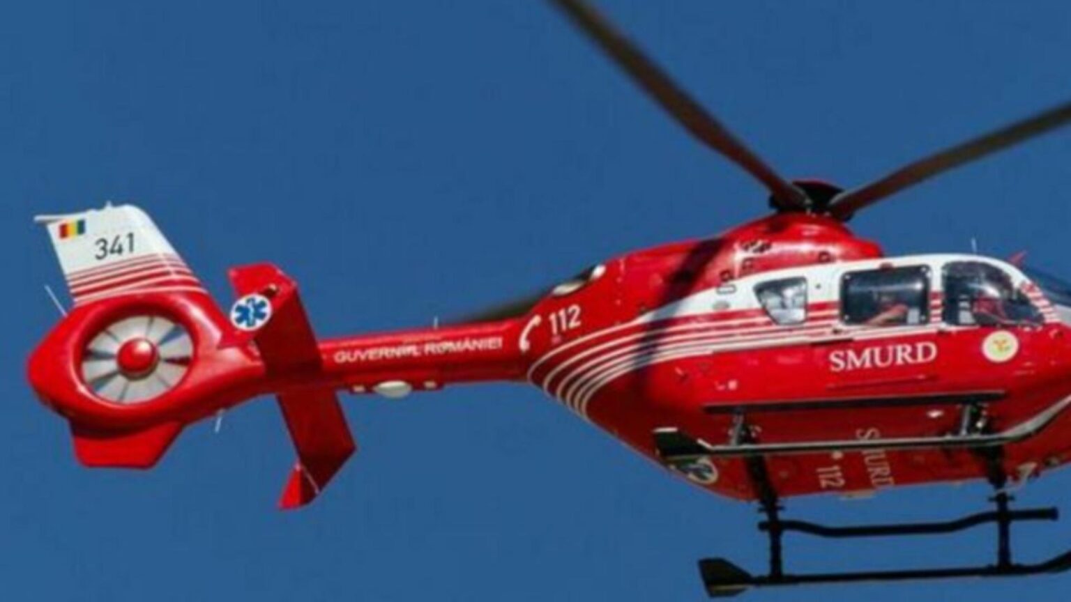 incendiu puternic de vegetatie uscata in mehedinti o persoana are arsuri grave pe 30 din suprafata corpului a fost solicitat elicopterul smurd 68c84937208f0