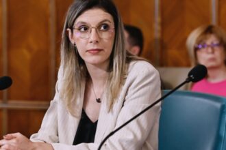 sefa rezistilor de la mediu vrea sa puna monopol pe romsilva noua gaselnita a dianei buzoianu 68ba935775d83