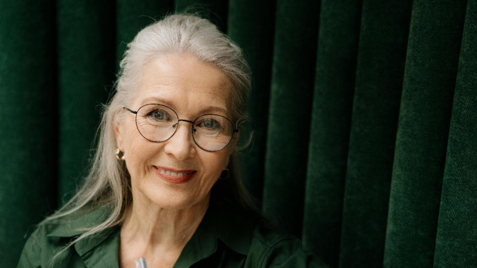 vitamina care incetineste procesul de imbatranire al parului si stopeaza aparitia firelor albe 68c2a317e158d