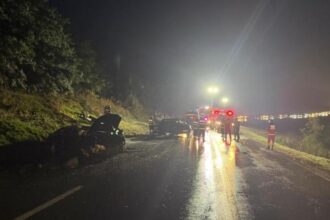 accident grav in suceava trei persoane au ajuns la spital dupa un carambol cu patru masini traficul a fost blocat 68e400aa7cd4d