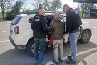 cetatean moldovean cautat pentru ca a incercat sa rapeasca un minor din slovacia prins la vama albita 68e37d263639e 1