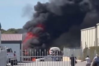 doua persoane au murit dupa ce un avion s a prabusit in apropierea unui aerodrom din texas 68eca071a96d5