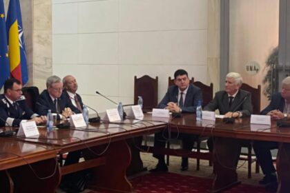 presedintele umpmv gl r gabriel oprea a participat la conferinta stiintifica armata in societatea democratica 68f9dd3eb9e67