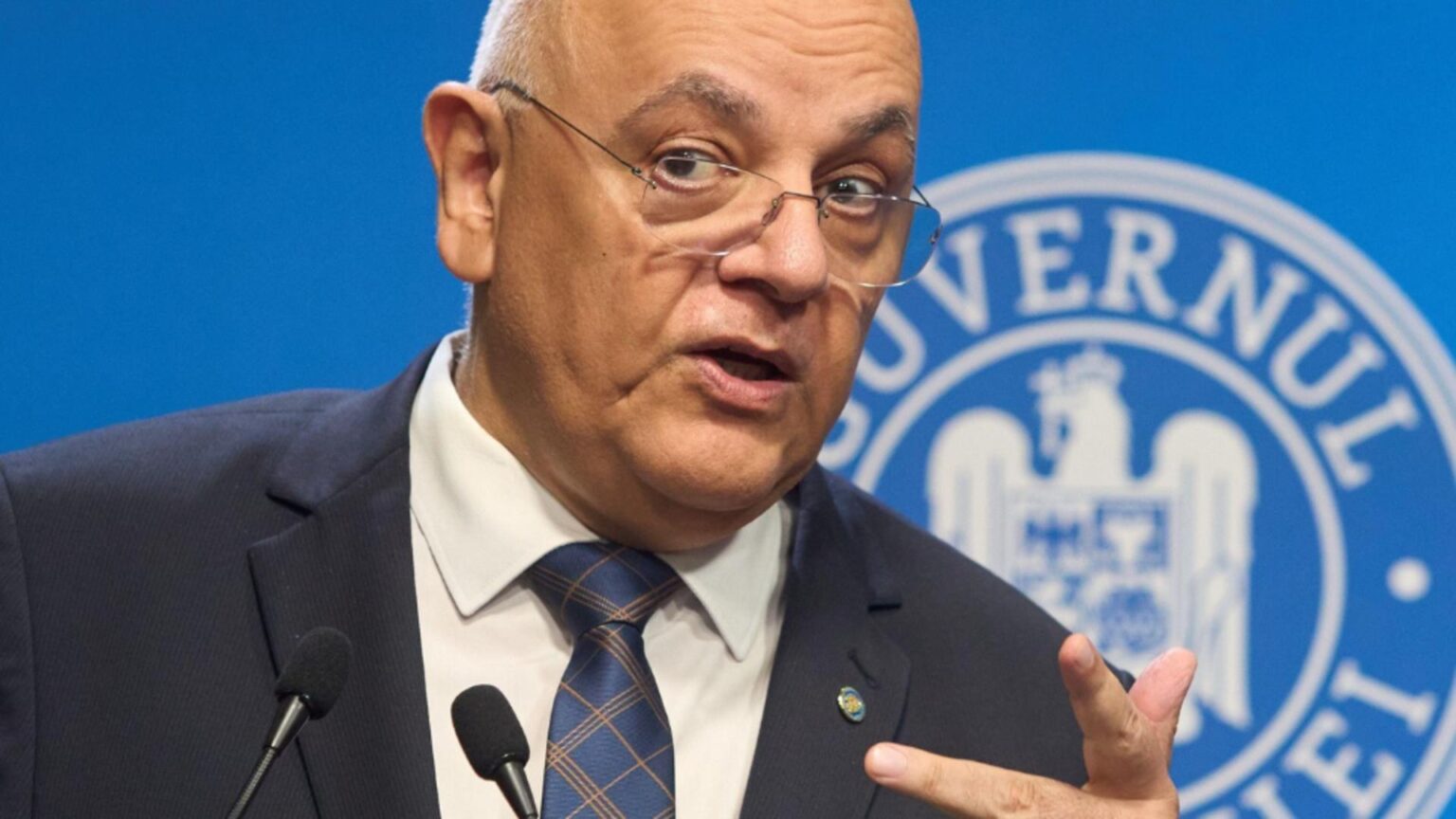 raed arafat riposteaza dupa ce a fost acuzat ca a panicat inutil populatia cum se apara seful dsu 68e69ca455284