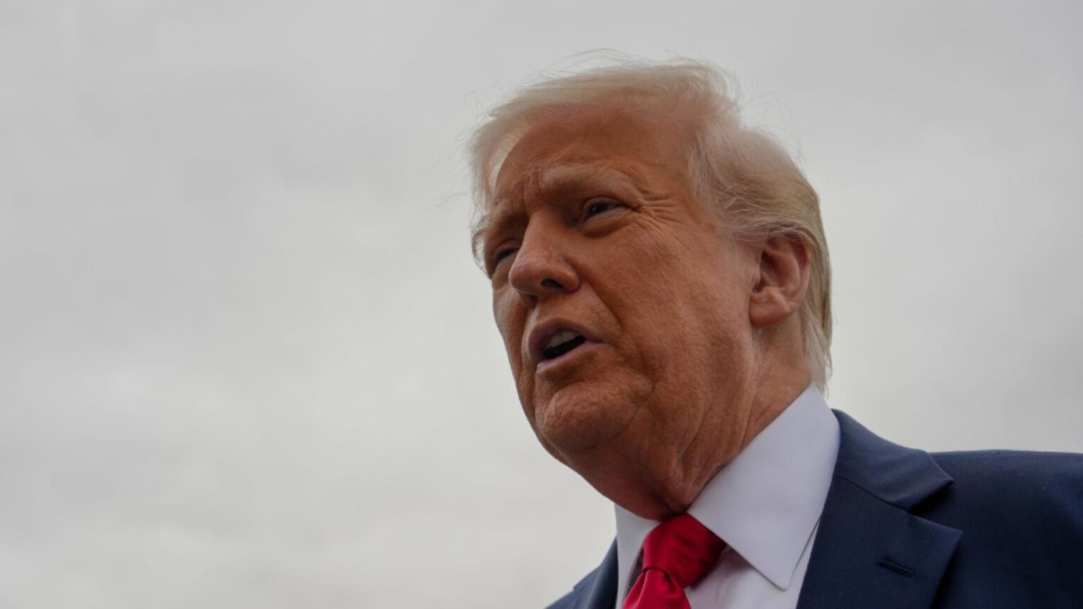 razboi in ucraina ziua 1328 trump i ar putea da lui putin un nou ultimatum pentru incheierea razboiului amenintari cu livrarea de rachete tomahawk catre kiev live text 68ec8465b5d37