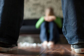 analiza violenta ne saraceste saracia genereaza violenta cum se pierd miliarde si de ce e romania vulnerabila 692590af39635