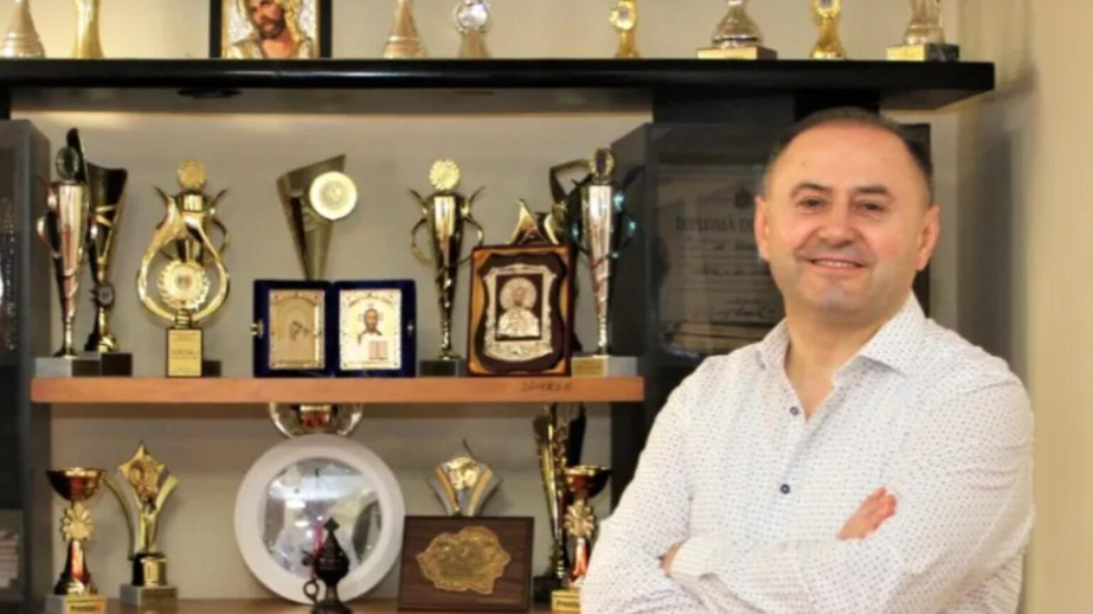 avocatul afaceristului spagar atac la procurorii dna declaratii halucinante despre dosar are 20 de volume n am apucat sa l citesc pe tot 6910365663f3f