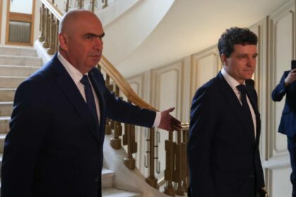 bolojan nu neaga rivalitatea dintre el si nicusor dan o relatie rece institutionala 690ee4b3e00c4