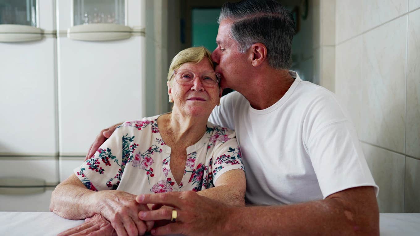 empty nesters who dont love their lives anymore usually do these 11 things at home 692658d0e1136