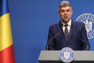 fost premier al romaniei avertisment dur romania este la un pas de recesiune critici acerbe la ilie bolojan si a creat o aura de fals salvator 691eb1facd6dd