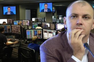 fugarul ghita si suveranistul vopsit ponta 34 de milioane de lei de la stat ghita tv l a scos pe ponta in fata iar poporul plateste 69230c7dcf6fa