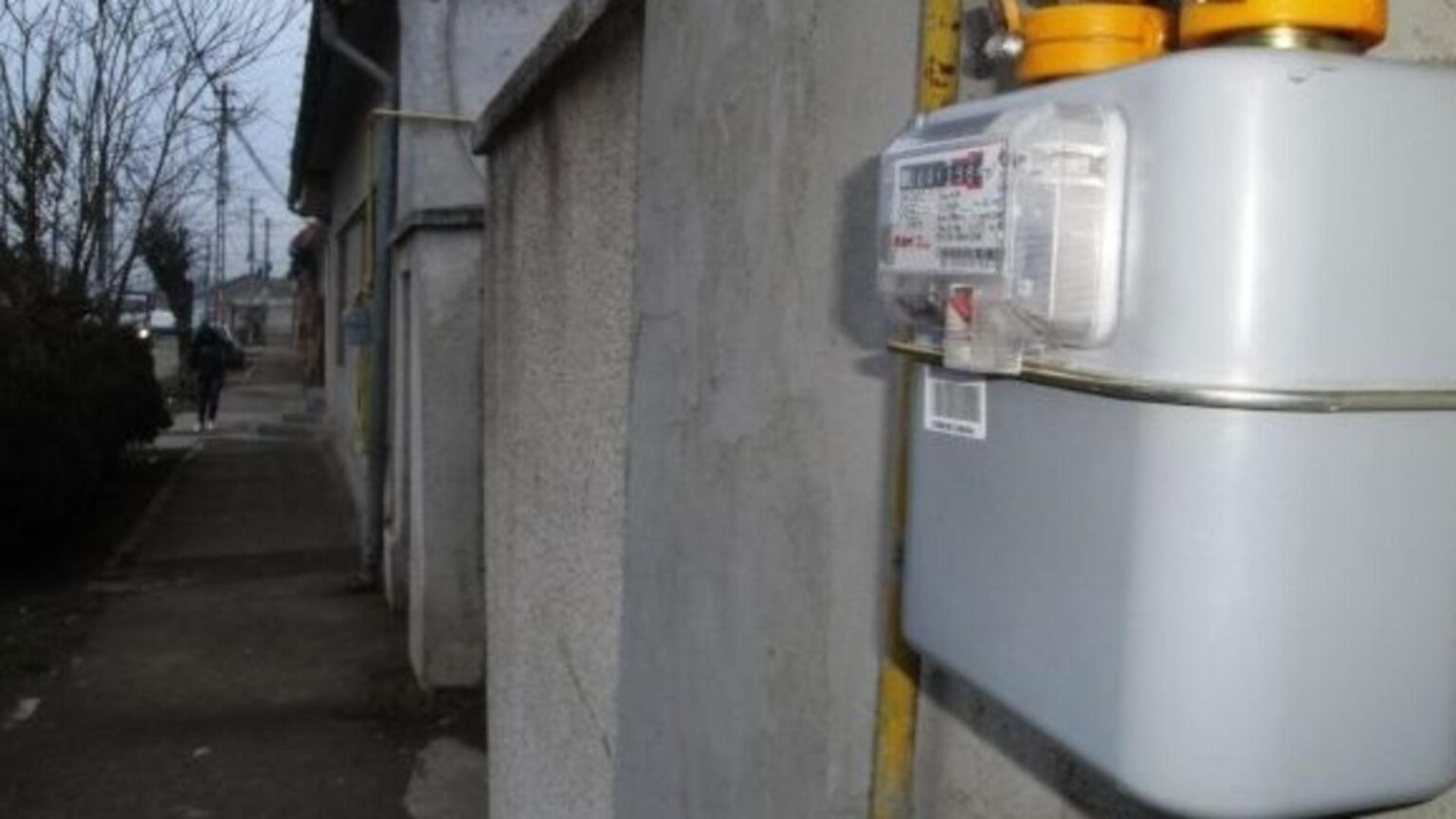 panica in piatra neamt electrovalva unui contor de gaz amplasat in exteriorul unei gasita in flacari 692c33e472261