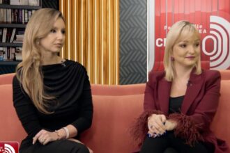 podcasturile realitatea ceva n plus lidia si eugenia vadim tudor fac dezvaluiri in premiera despre tatal lor la realitatea plus video 69241fa9a6930