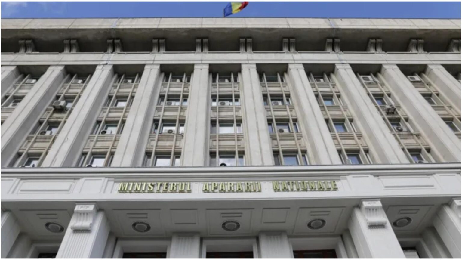 primele nume care ar putea prelua ministerul apararii rezistul care ii va lua locul lui mosteanu 6929799e94b9f