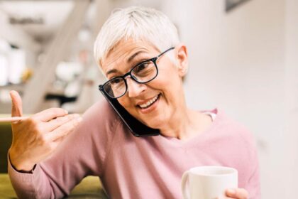 the 4 simple habits of parents whose adult kids actually want to call them to chat 692c63b8a5282