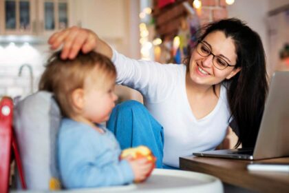 the art of being a working mom 10 simple habits of moms who make peace with doing just enough 69286f5e40fa4