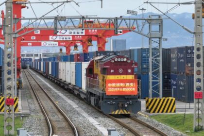 tragedie uriasa pe calea ferata 11 morti si doi raniti dupa ce un tren a intrat intr un grup de muncitori in china 6927ea1de9513