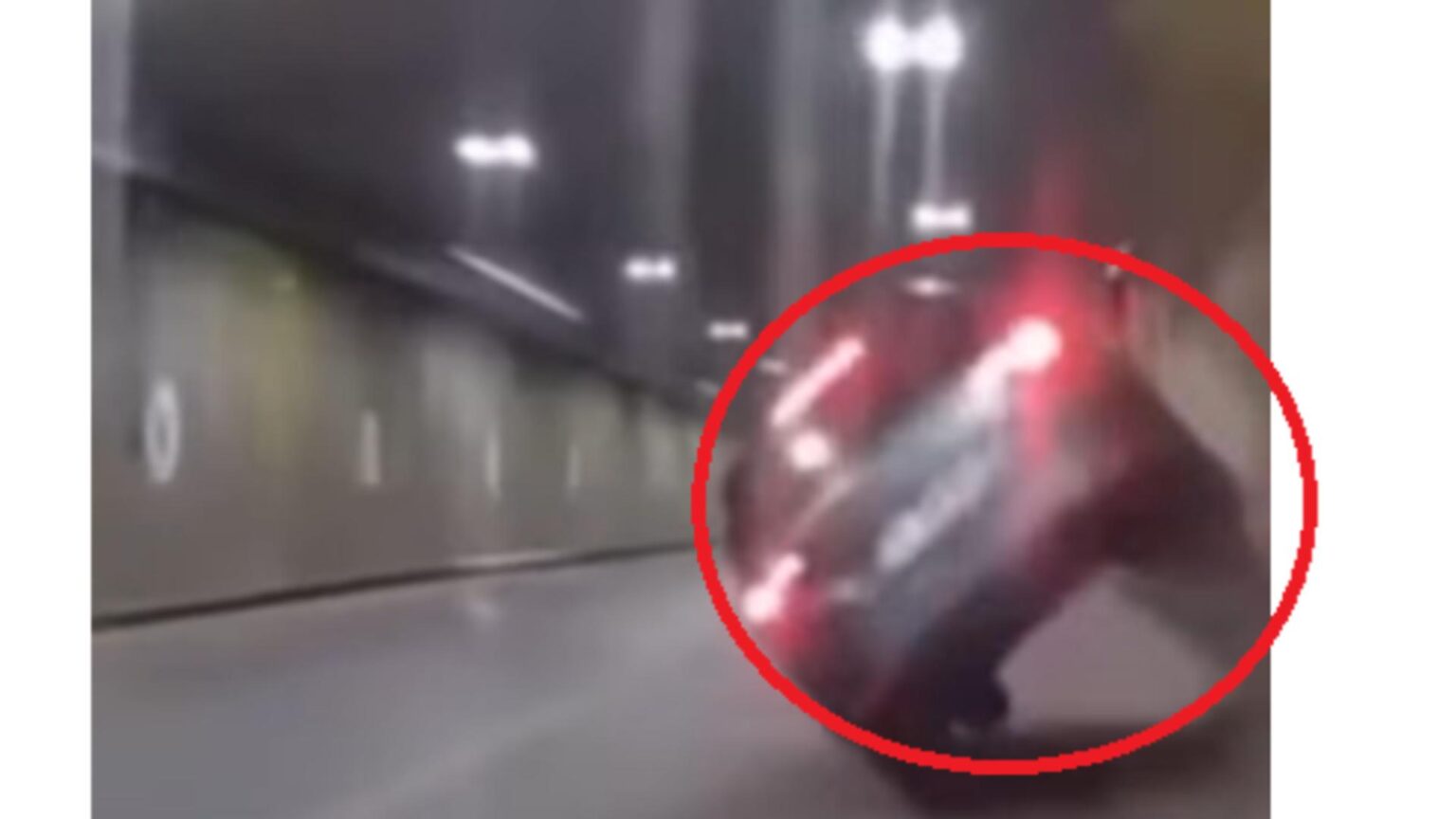 ancheta a politiei dupa accidentul spectaculos de la pasajul unirii un tanar de 24 de ani a ajuns la spital 695253477b4d6