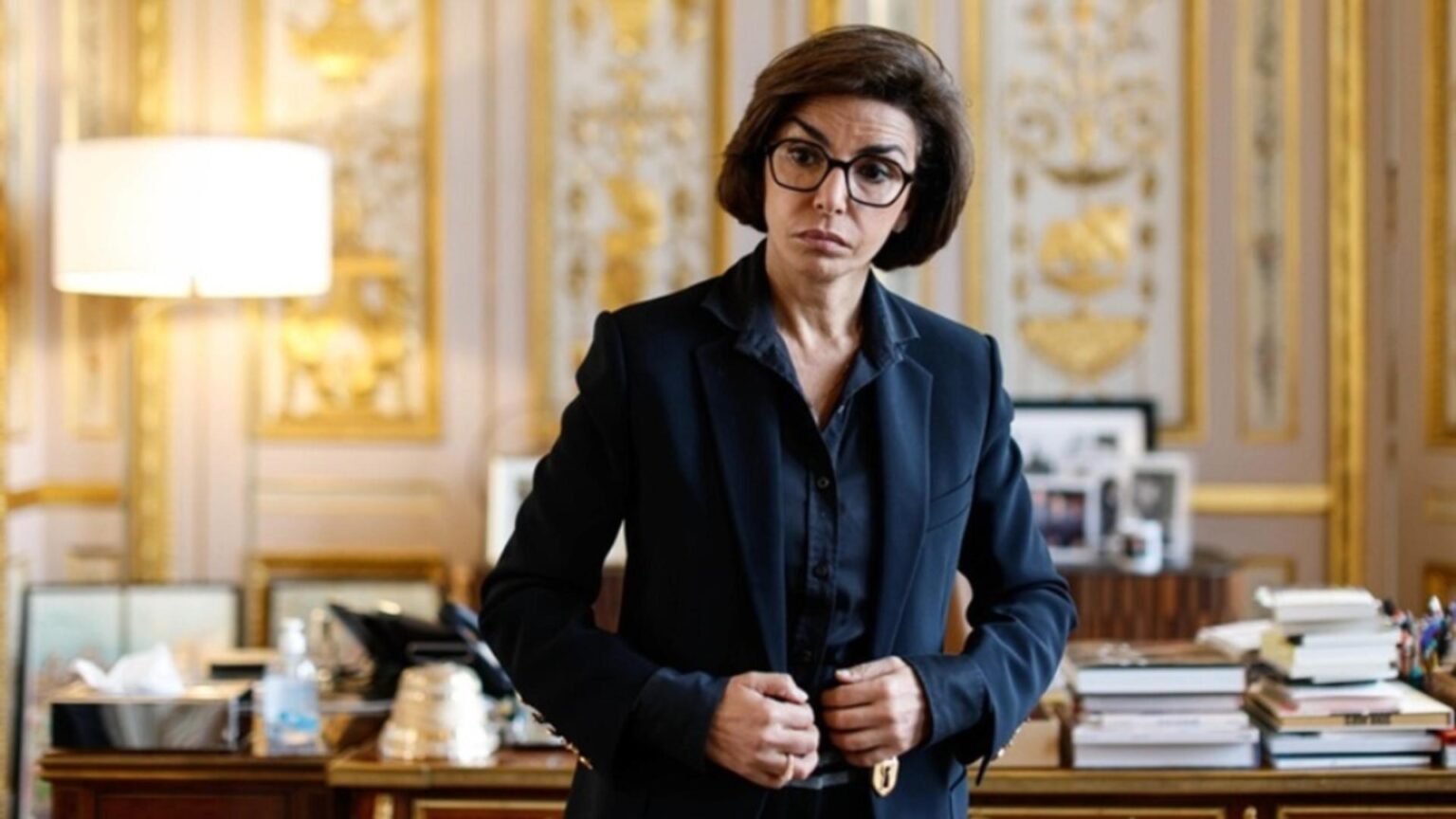 ancheta de coruptie care o vizeaza pe rachida dati perchezitii la domiciliul ministrului culturii si in institutii publice din paris 694472c00bab2