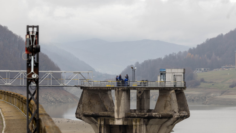 apele romane rezervele de apa din paltinu ajung 12 zile fara restrictii cu debit suplimentar perioada se poate dubla 693900690f82a