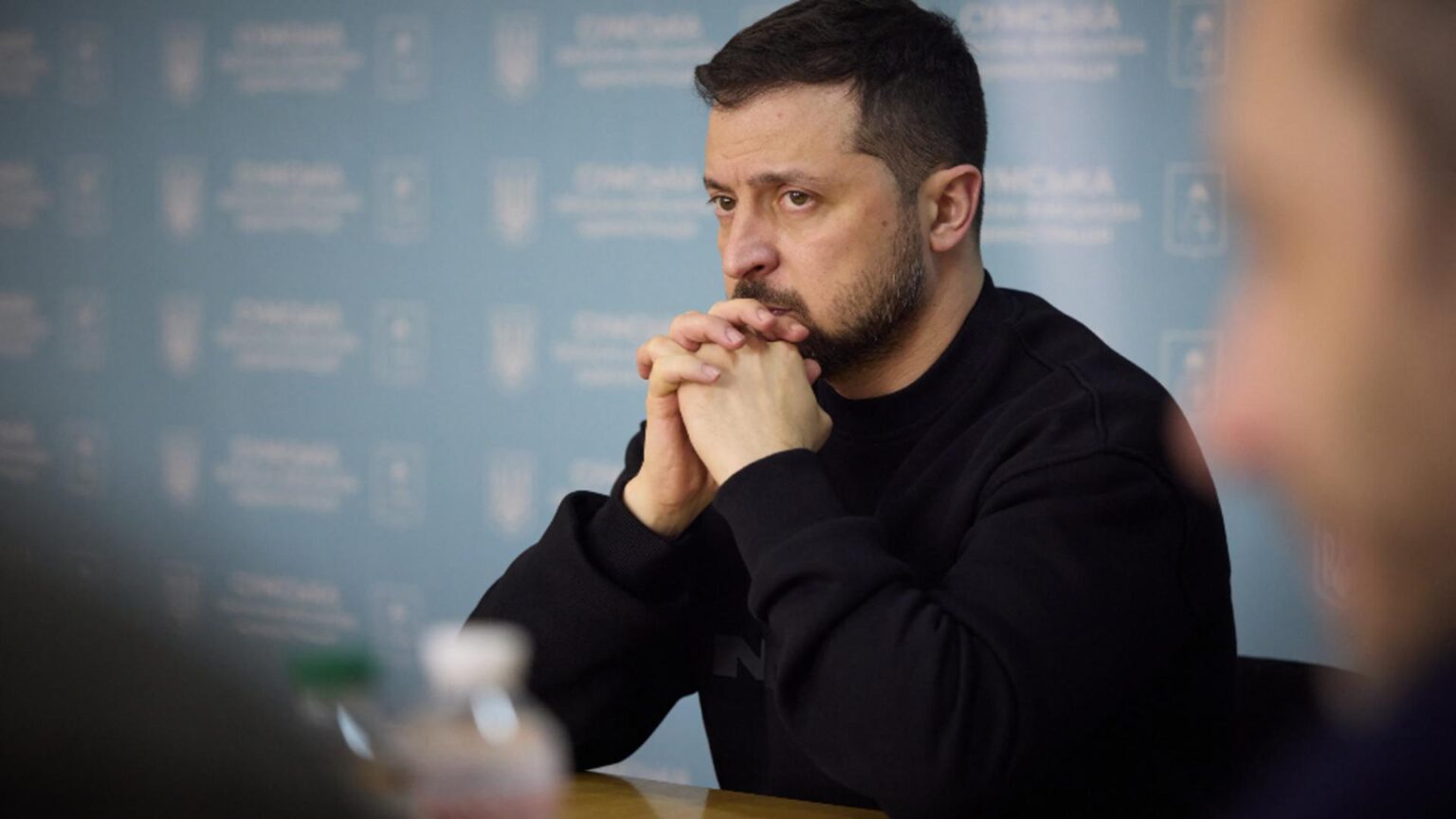 avionul lui zelenski urmarit de drone militare inainte de vizita in irlanda intr un atac hibrid 6932a72d77239