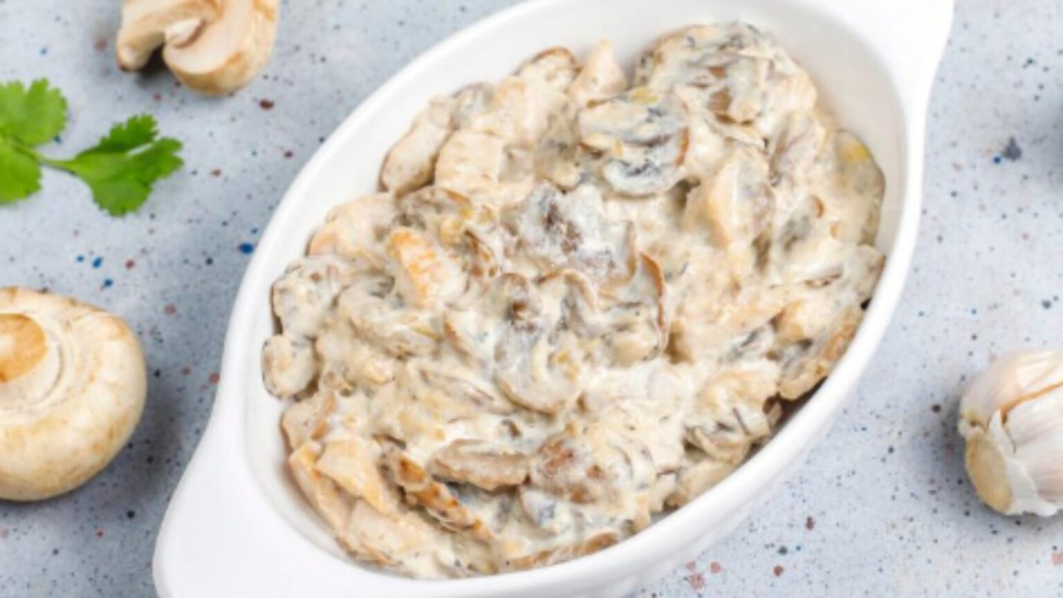 ce pun bulgaroaicele in salata cu ciuperci si maioneza de revelion pentru a obtine un gust desavarsit 6952d7b18abc5