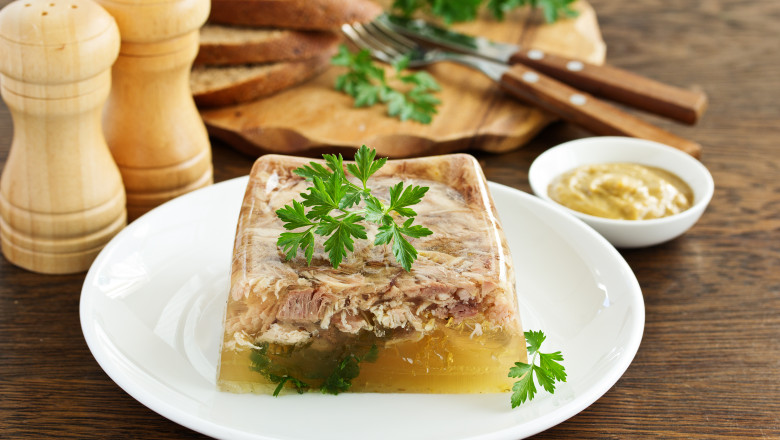 cea mai simpla reteta de piftie pentru masa de anul nou chef adi hadean explica secretul care o face perfecta nu se adauga gelatina 6954b1d2b7762