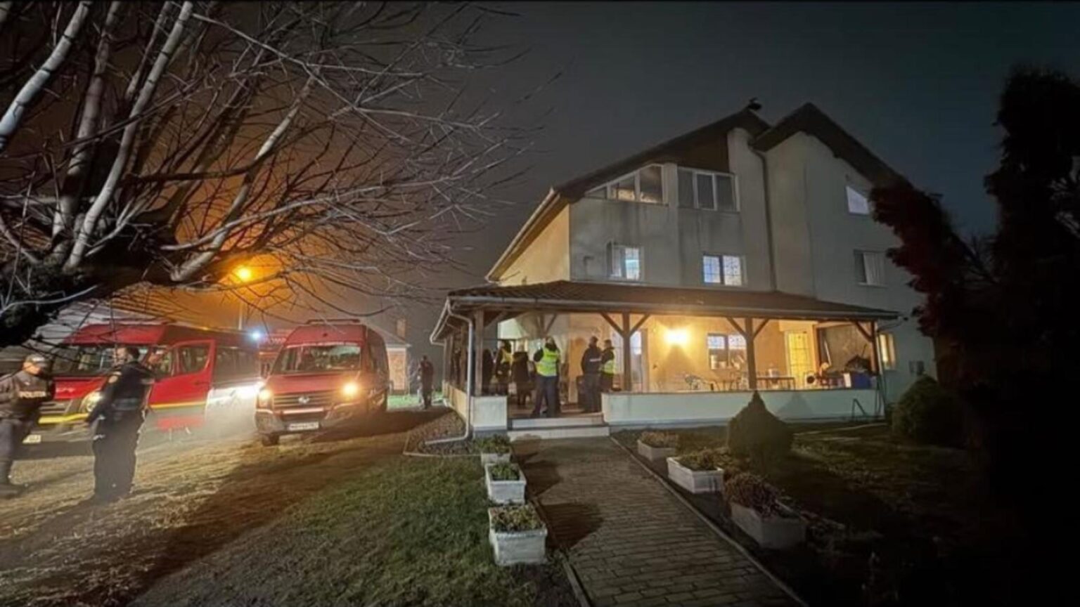 cei 11 varstnici relocati dintr un azil inchis au ajuns in spitale si au fost diagnosticati cu scabie 694309372b613