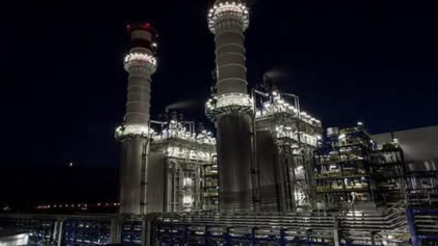 centrala electrica de la brazi repornita partial ministrul energiei incepe sa injecteze 300 mw in sistemul energetic national 6932cdc8c0321