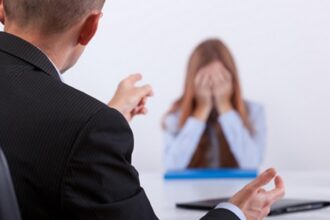 concedieri masive in prag de sarbatori mii de oameni pe drumuri 6946431ab3526