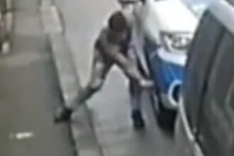 craciun cu dosar penal pentru un barbat din alba iulia care a vandalizat opt masini in noaptea de ajun 695006eea8028