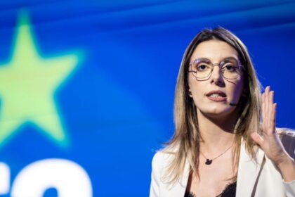 cum se victimizeaza ministrul mediului inainte de motiune nu m am nascut ministru pot face si altceva 693fe371c5b68