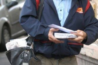 directorul postei vrea sa lase aproape jumatate dintre batranii romaniei fara pensii este o activitate nesustenabila 6931823043344