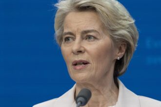 fermierii care au protestat la bruxelles au castigat ursula von der leyen anunta suspendarea acordului merkosur 6944e0c77b50d