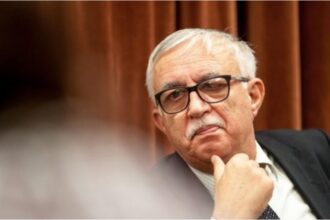 fost presedinte ccr despre magistratii care se plang abuzurile din justitie ar vrea sa ajunga presedinti de curte sau de judecatorie nu i loc pentru toti 6949837746032