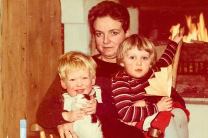 i thought these 11 unhinged things my family did were just how everyone lived until i grew up 6938cdd5231d9