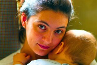 if a woman has these 11 rare traits her kids are lucky to have her as a mom 694a0d8d82e5e