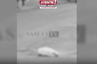 imagini socante batran spulberat pe trecere de o masina 693c387610b0c