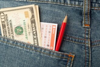 milionara cu ratia povestea tinerei care a refuzat un milion de dolari cash 6946be64270fa