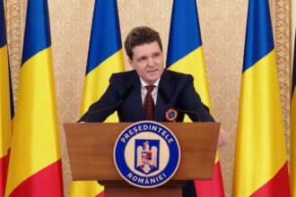 nicusor dan discurs halucinant de ziua nationala traim mai rau decat anul trecut dar mai bine decat acum 20 de ani video 692dc13dbe5c1