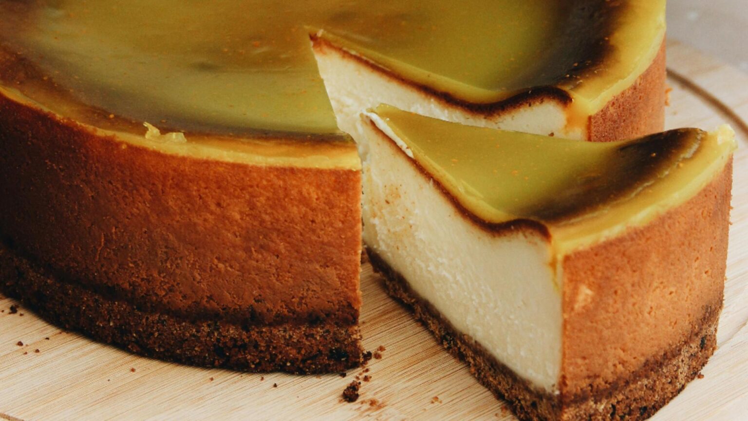 prajitura cu branza un desert perfect pentru sarbatorile de iarna delicioasa si simplu de preparat 6943f9bea8038