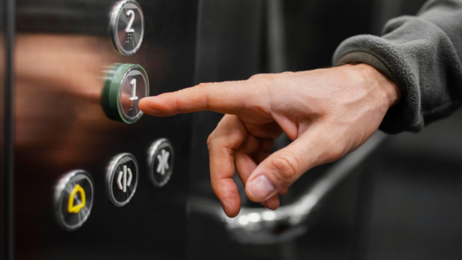 proiect revolutionar depus in senat instalarea de lifturi in blocurile de patru etaje construite inainte de 1990 6945988f9c765