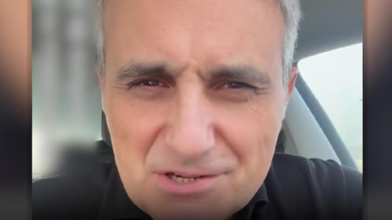 robert turcescu bulgarii au iesit in strada de bine ce le e 6930059321752