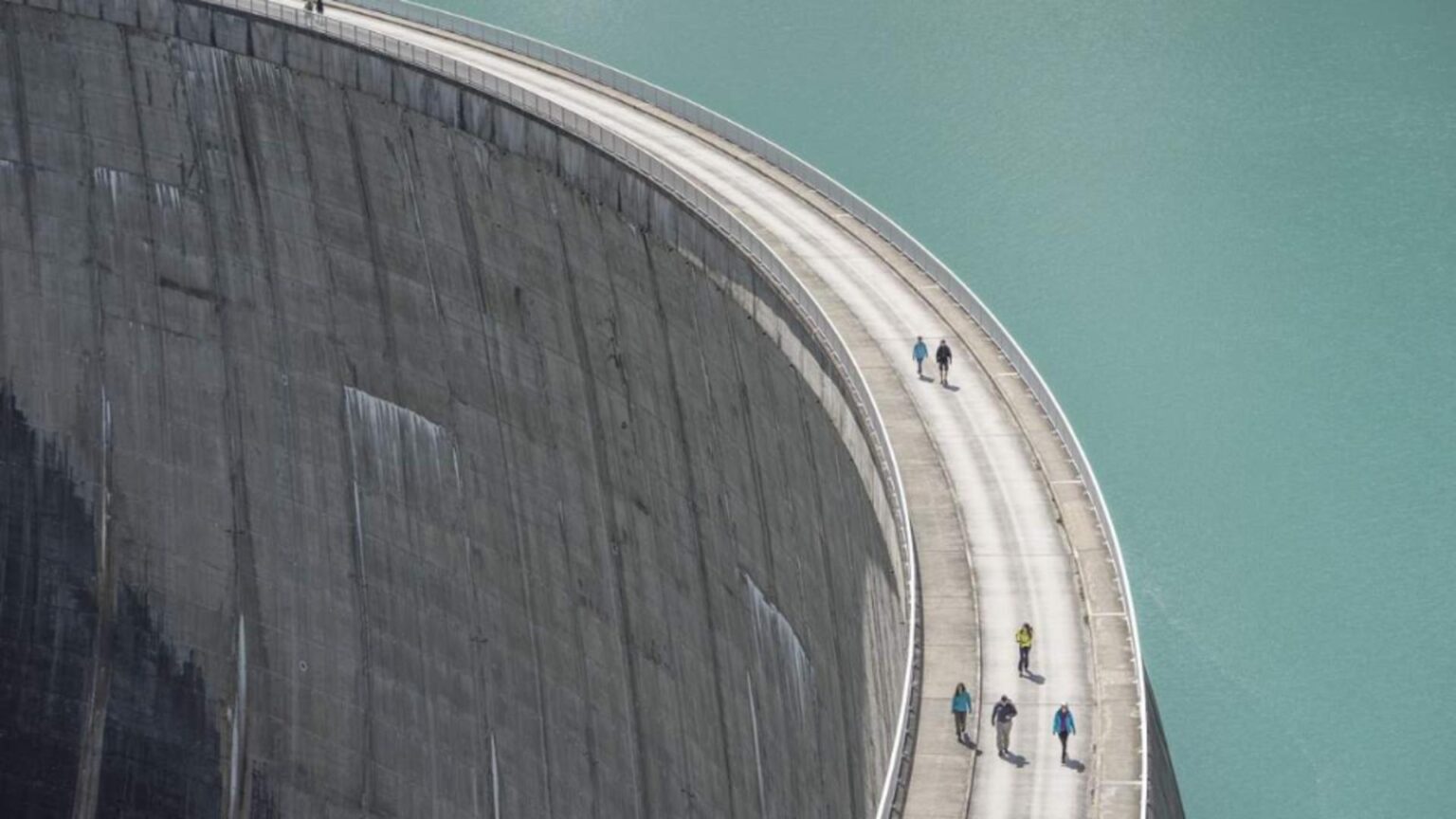 romania se pregateste sa demoleze baraje decizii halucinante 6933cd3b7802b