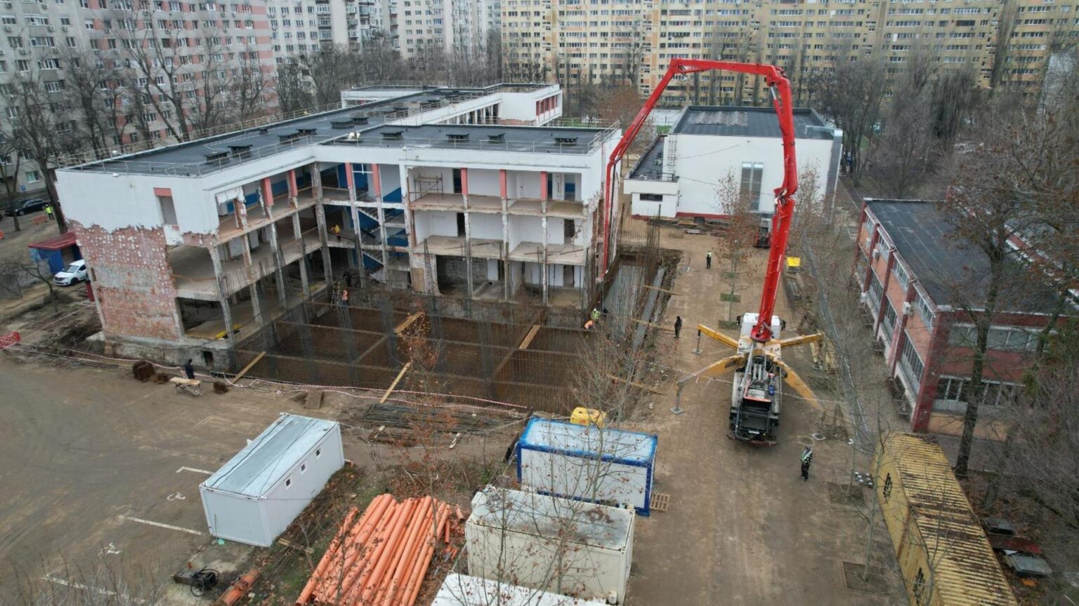 sectorul 3 accelereaza investitiile in infrastructura educationala 7 unitati in executie si 3 noi contracte de finantare semnate in decembrie 694a96cb4ccc6