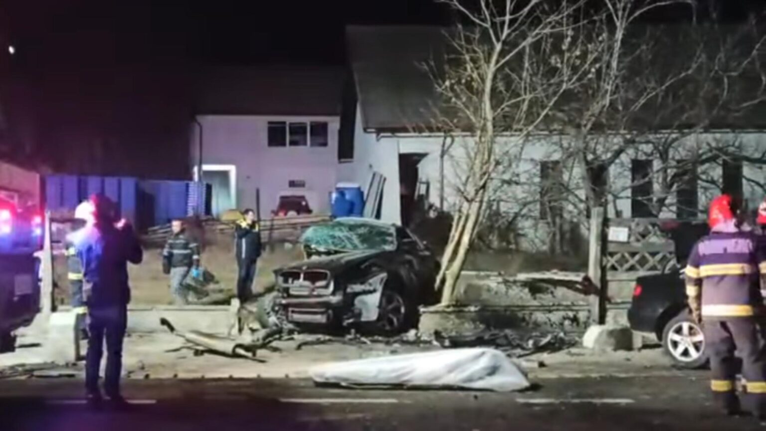 tragedie rutiera in a doua zi de craciun doi oameni au murit intr un accident petrecut in bistrita nasaud video 694e28dd4739c