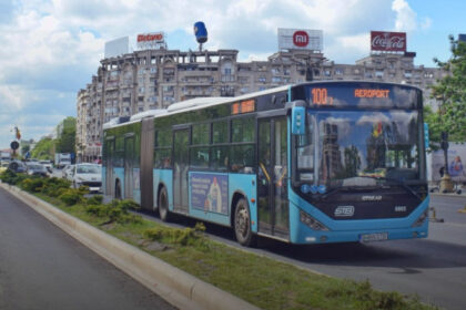 transportul public din zona aeroportului otopeni va fi reorganizat incepand de luni autobuzele 100 si 442 vor circula pe o artera noua 693695b481325